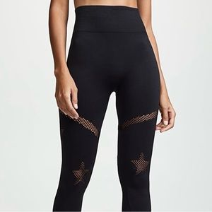 Spiritual Gangster Top & Bottom Set Size XS / S